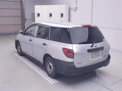 NISSAN AD