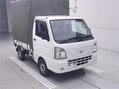 NISSAN NT100 CLIPPER