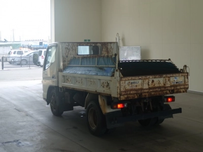 MITSUBISHI CANTER