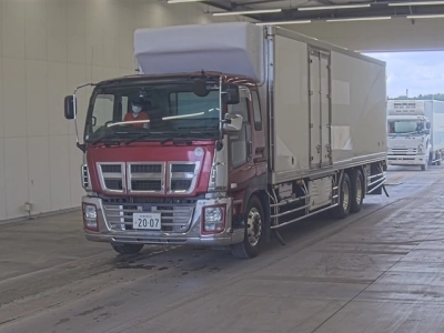 ISUZU GIGA