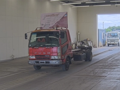 MITSUBISHI FUSO FIGHTER