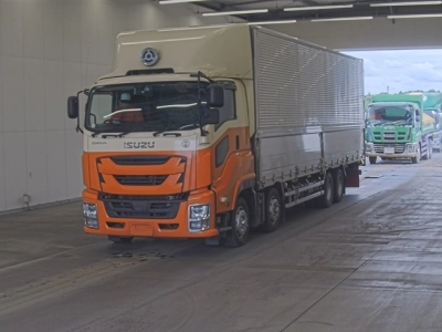 ISUZU GIGA
