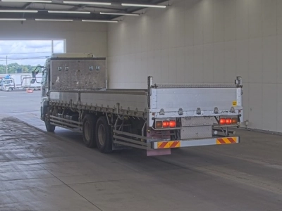 NISSAN DIESEL (UD) QUON