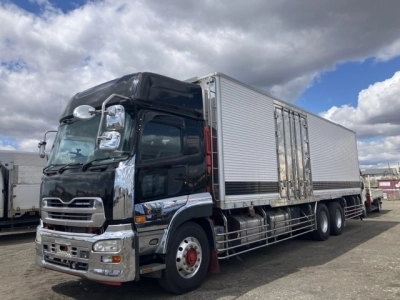 NISSAN DIESEL (UD) QUON