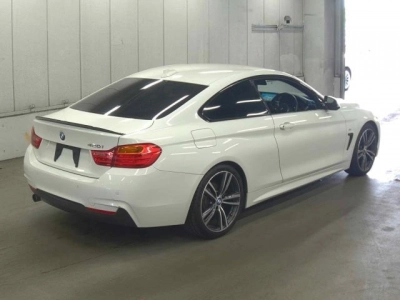 BMW 4 SERIES