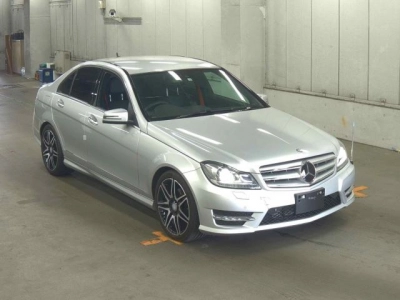MERCEDES BENZ C CLASS