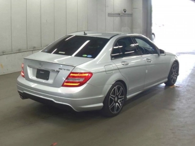 MERCEDES BENZ C CLASS