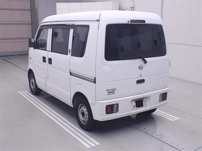 NISSAN NV100 CLIPPER