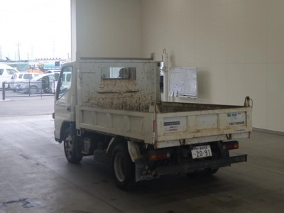 MITSUBISHI CANTER