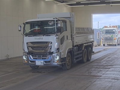 ISUZU GIGA