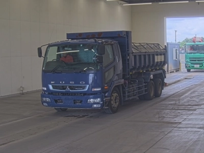 MITSUBISHI FUSO FIGHTER