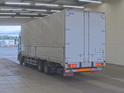 NISSAN DIESEL (UD) QUON