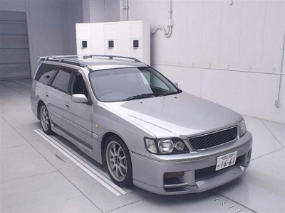NISSAN STAGEA