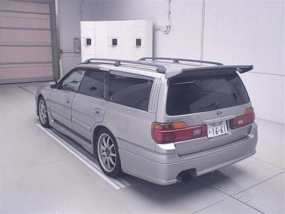 NISSAN STAGEA