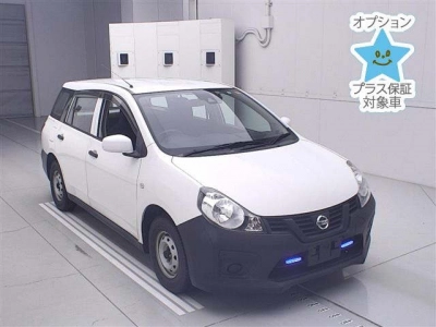 NISSAN AD