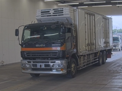 ISUZU GIGA