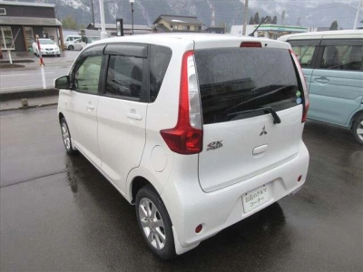 MITSUBISHI EK WAGON