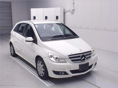 MERCEDES BENZ B CLASS