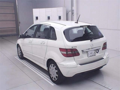 MERCEDES BENZ B CLASS