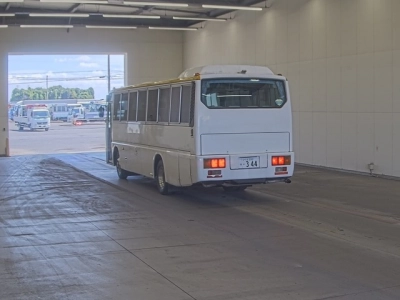 MITSUBISHI FUSO AERO MIDI 