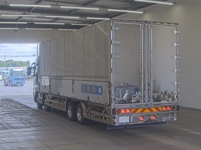 MITSUBISHI FUSO SUPER GREAT