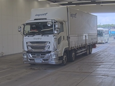 ISUZU GIGA