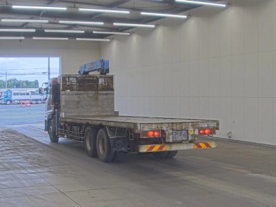 NISSAN DIESEL (UD) QUON