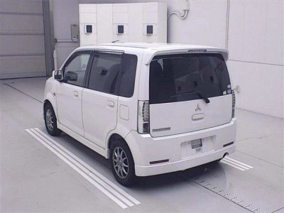 MITSUBISHI EK SPORTS