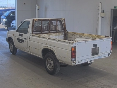 NISSAN DATSUN