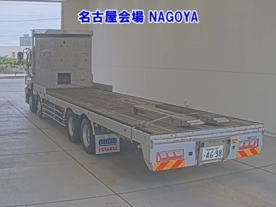 ISUZU GIGA