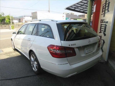 MERCEDES BENZ E CLASS STATION WAGON