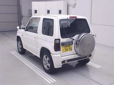 MITSUBISHI PAJERO MINI