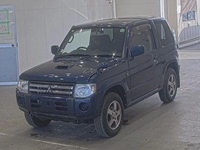 MITSUBISHI PAJERO MINI