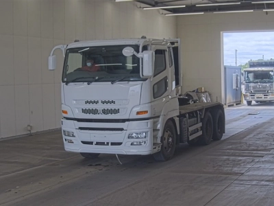 MITSUBISHI FUSO SUPER GREAT