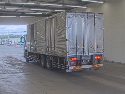 MITSUBISHI FUSO SUPER GREAT