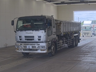 ISUZU GIGA