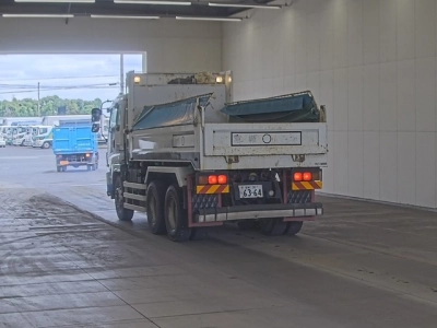 ISUZU GIGA