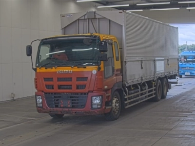 ISUZU GIGA