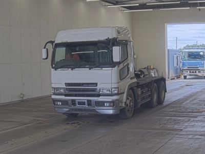 MITSUBISHI FUSO SUPER GREAT