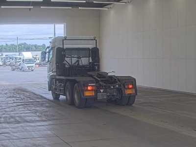 MITSUBISHI FUSO SUPER GREAT