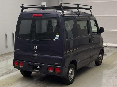 NISSAN CLIPPER VAN