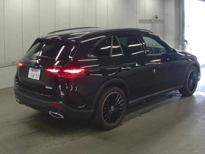 MERCEDES BENZ GLC