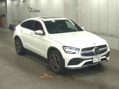 MERCEDES BENZ AMG GLC
