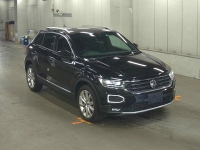 VOLKSWAGEN T-ROC