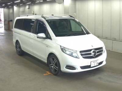 MERCEDES BENZ V CLASS