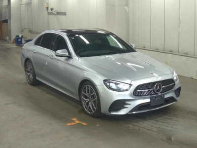 MERCEDES BENZ E CLASS