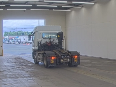 MITSUBISHI FUSO SUPER GREAT