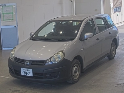 NISSAN AD
