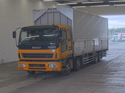 ISUZU GIGA
