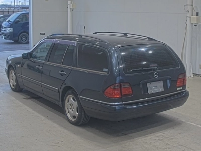 MERCEDES BENZ E CLASS STATION WAGON